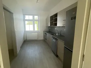 Pronájem bytu 3+1, Žďár nad Sázavou, Nádražní, 75 m2