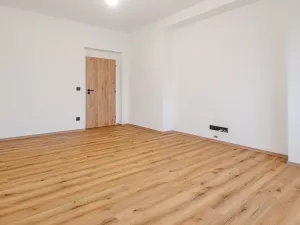 Prodej bytu 3+1, Kolín, Jateční, 66 m2