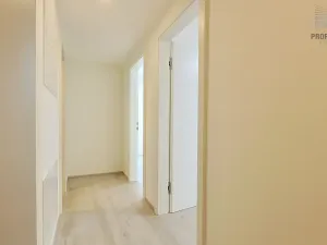 Pronájem bytu 2+kk, Brno, Bystrcká, 51 m2