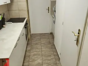 Prodej bytu 2+kk, Kralupy nad Vltavou, sídl. Hůrka, 42 m2