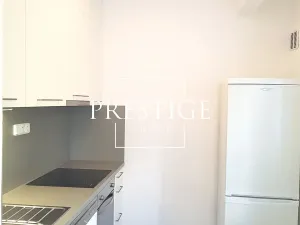 Pronájem bytu 2+kk, Praha - Košíře, Karenova, 40 m2