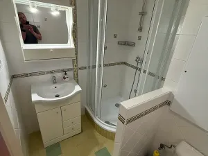 Pronájem bytu 2+kk, Praha - Střížkov, K lipám, 42 m2