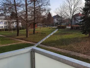 Pronájem bytu 1+kk, Hradec Králové, Na Kotli, 30 m2