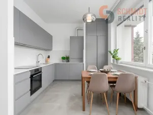 Prodej bytu 3+1, Hustopeče, Okružní, 74 m2