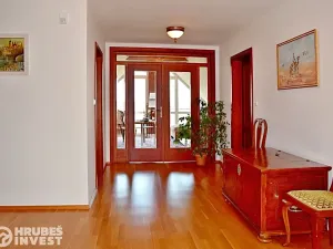 Prodej rodinného domu, Horní Jelení, Dvorská, 380 m2