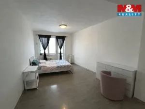 Pronájem bytu 2+1, Louny, Sladkovského, 58 m2