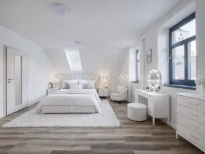 Prodej rodinného domu, Kamenice nad Lipou, Dobšova, 210 m2