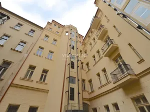 Pronájem bytu 2+kk, Praha - Nové Město, Soukenická, 65 m2