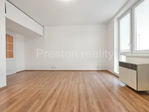 Pronájem bytu 2+kk, Praha - Nusle, Zdaru, 45 m2