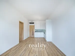 Pronájem bytu 3+kk, Brno, Komárovská, 64 m2