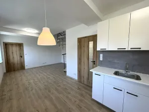 Pronájem bytu 3+kk, Rostěnice-Zvonovice, 64 m2