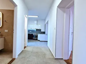 Prodej bytu 3+1, Brno, Tržní, 90 m2