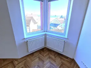 Prodej bytu 3+1, Brno, Tržní, 90 m2