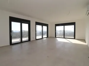 Prodej bytu 4+kk, Tribunj, Chorvatsko, 132 m2