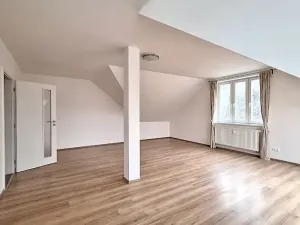 Pronájem bytu 3+kk, Praha, Podbělohorská, 105 m2