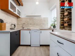 Prodej rodinného domu, Praha - Kyje, Osická, 230 m2