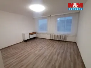 Pronájem bytu 1+kk, Ústí nad Labem - Krásné Březno, Dr. Horákové, 31 m2