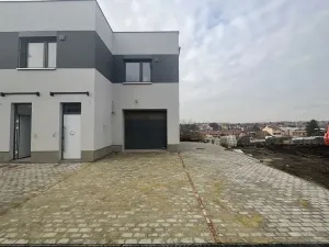 Prodej bytu 4+kk, Šlapanice, 102 m2