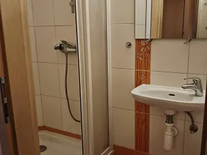 Pronájem bytu 1+kk, Praha - Libeň, V zahradách, 26 m2