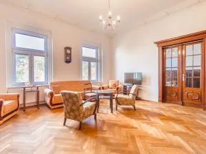 Pronájem bytu 2+1, Teplice, Čs. dobrovolců, 84 m2