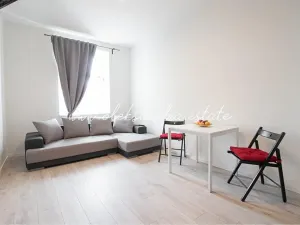Pronájem bytu 2+kk, Praha - Lahovice, Strakonická, 38 m2