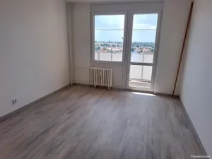 Pronájem bytu 2+1, Hradec Králové, třída Edvarda Beneše, 62 m2