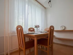 Pronájem bytu 3+1, Praha - Krč, Sládkovičova, 57 m2