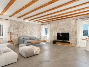 Prodej atypického bytu, Hvar, Chorvatsko, 120 m2