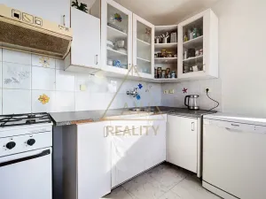 Prodej bytu 3+1, Praha - Prosek, Vysočanská, 74 m2