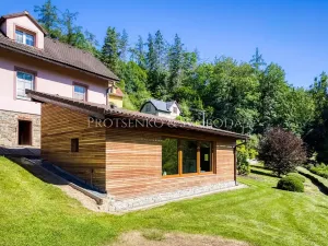 Prodej rodinného domu, Ledečko, 257 m2