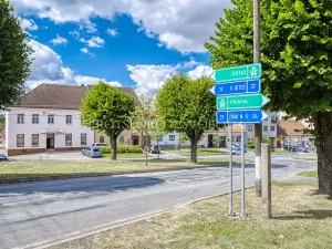 Prodej ubytování, Křižanov, Benešovo náměstí, 530 m2