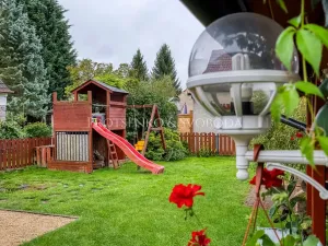 Prodej obchodního prostoru, Suchdol nad Lužnicí, Pražská, 180 m2