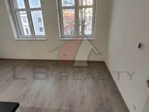 Pronájem bytu 2+kk, Kolín, Politických vězňů, 45 m2