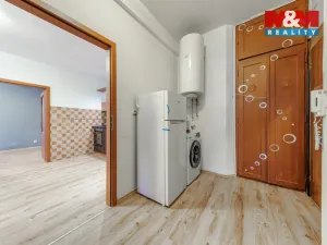 Pronájem bytu 2+kk, Karlovy Vary - Bohatice, Jáchymovská, 52 m2