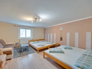 Prodej chalupy, Ostružná, 300 m2