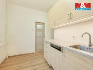 Prodej bytu 2+1, Praha - Hloubětín, Mochovská, 52 m2