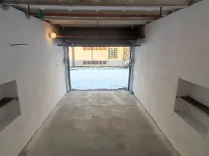 Prodej garáže, Hradec Králové, Mrštíkova, 15 m2