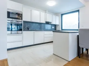 Pronájem bytu 4+kk, Praha - Veleslavín, Pod dvorem, 106 m2