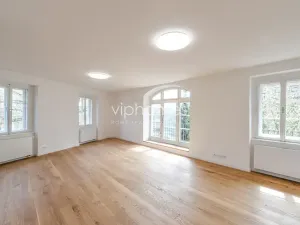 Pronájem bytu 5+1, Praha - Malá Strana, Říční, 189 m2
