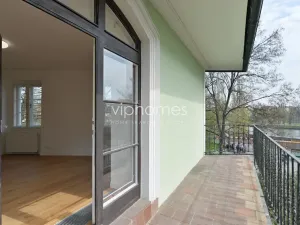 Pronájem bytu 5+1, Praha - Malá Strana, Říční, 189 m2