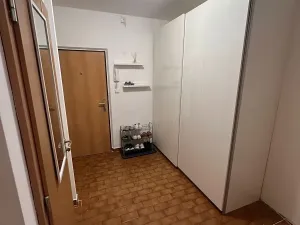 Pronájem bytu 2+1, Praha - Kamýk, Vnoučkova, 66 m2