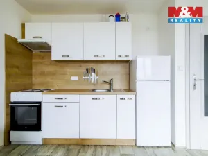 Pronájem bytu 1+kk, Klatovy - Klatovy IV, Suvorovova, 31 m2