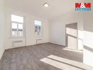 Pronájem bytu 1+1, Sokolov, Nádražní, 37 m2