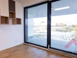 Pronájem bytu 1+kk, Praha - Žižkov, Šrámkové, 33 m2