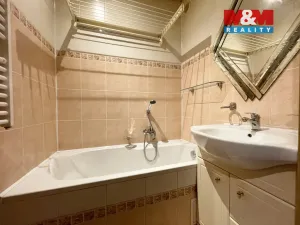 Pronájem bytu 2+1, Sokolov, Hornická, 52 m2