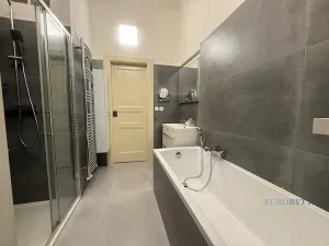 Pronájem bytu 2+1, Praha - Libeň, Drahobejlova, 67 m2