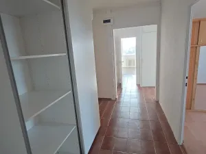 Pronájem bytu 3+1, Praha - Podolí, Ve svahu, 80 m2