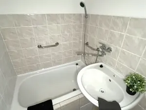 Pronájem bytu 1+1, Česká Lípa, Okružní, 39 m2