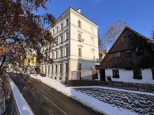 Pronájem bytu 3+1, Liberec, U Lomu, 80 m2