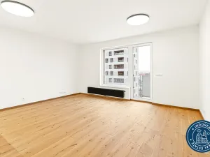 Pronájem bytu 1+kk, Praha - Vysočany, Fafkových, 35 m2